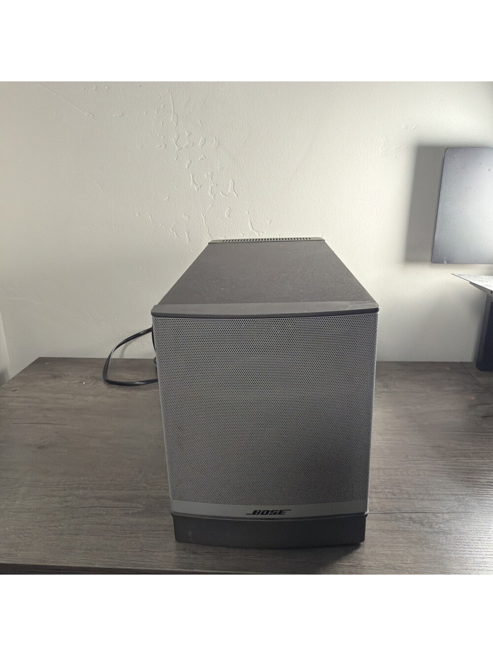 Bose Companion 5 Multimedia Speaker System Subwoofer Working